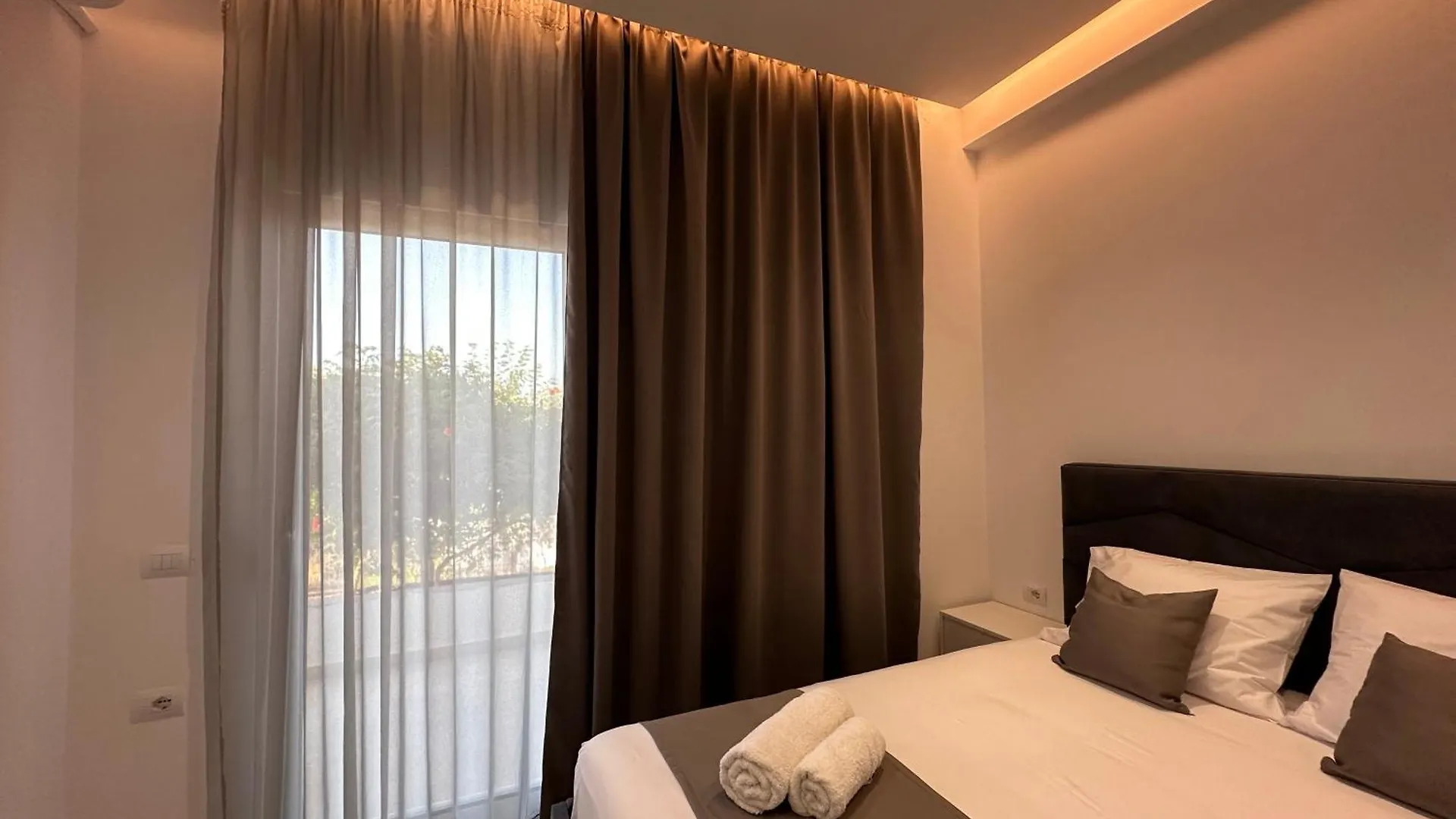 Appartement Kensly Guesthouse Ksamil Albanië
